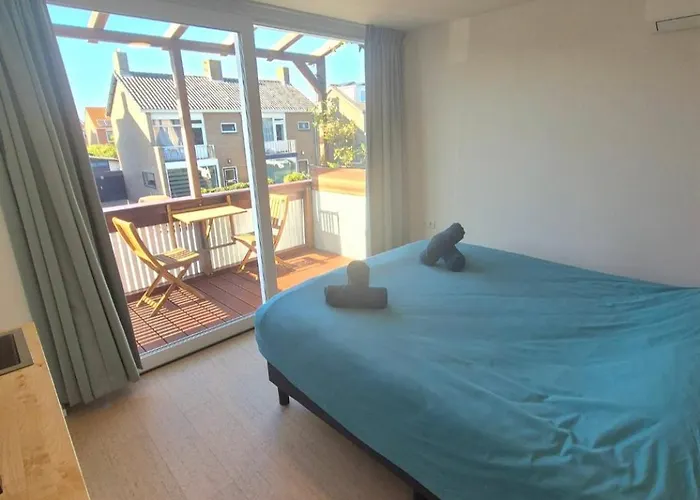 Welkom Op Texel, Met Balkon * De Koog